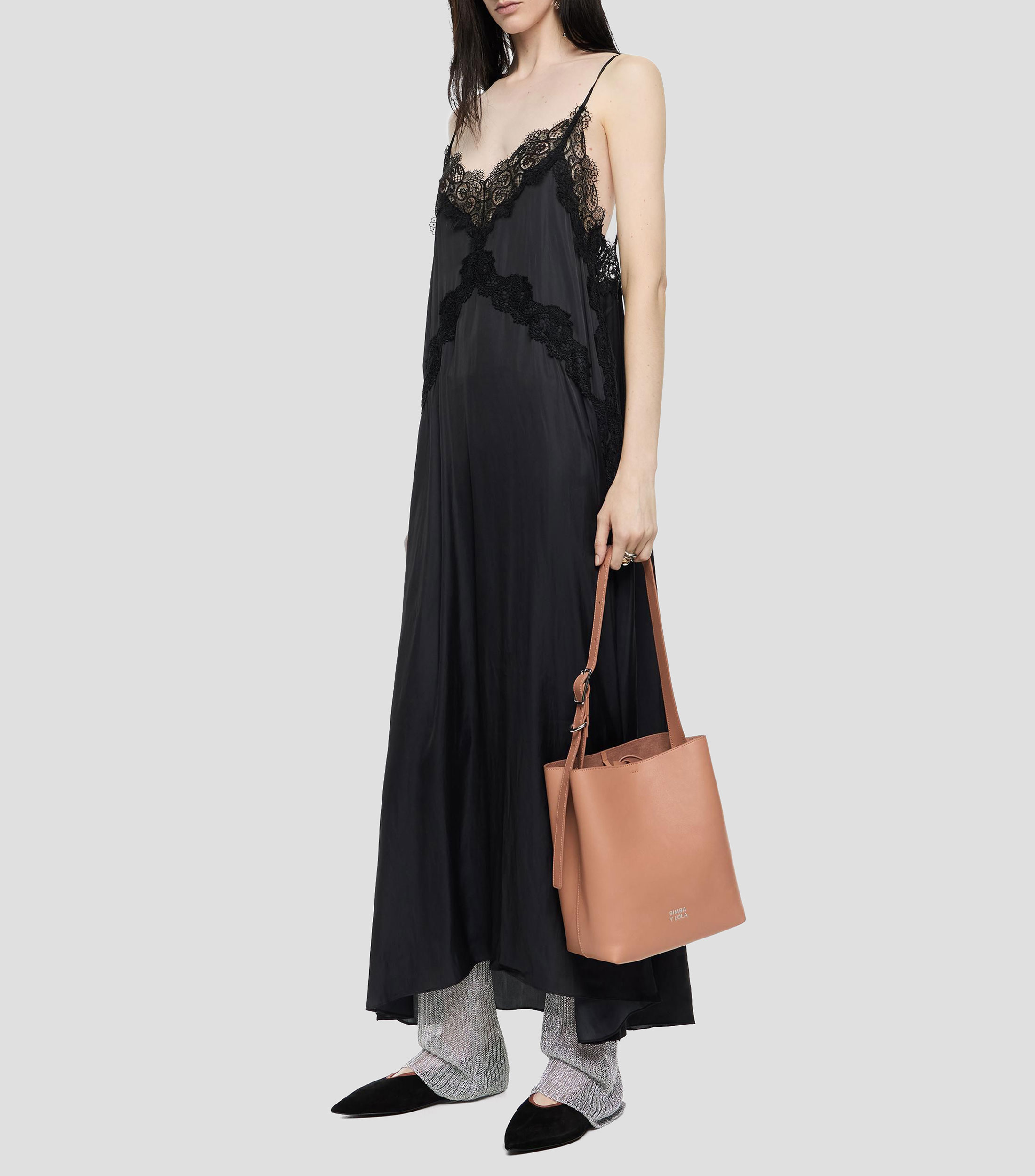 Vestido largo fluido encaje Mujer